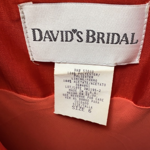 Formal Dress/ball gown size 6 - Picture 3 of 6